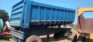 Henred Fruehauf Wa / Trailer For Sale (013609)