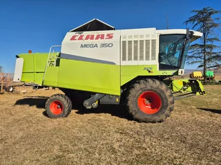 Claas Mega 350 Stroper / Combine Harvester For Sale (013641)
