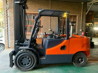 5 Ton Doosan Vurkhyser / Forklift For Sale (013672)