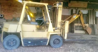 TCM 7 Ton Diesel Forklift For Sale (013702)