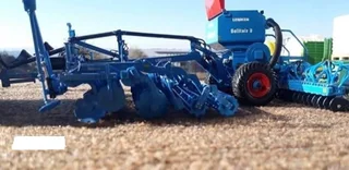 3x Lemken Solitair 9/600 KA-DS Planter With Lemken Rubin 10/600 KUA Disc Harrow For Sale (013709)