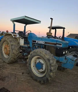 Ford 7840 For Sale (013735)