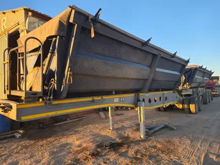2011 Afrit 45 cube Side Tipper Link For Sale (013772)