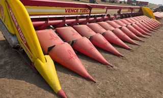 16 Row .76 Vence Tudo Maize Table / Mielie Tafel For Sale (013905)