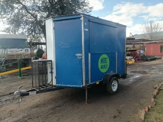 Enkel As Mobiele Kombuis Sleepwa / Single Axle Mobile Kitchen For Sale (013948)