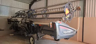 30 ft MacDon Flex Draper Tafel / Table For Sale (013962)