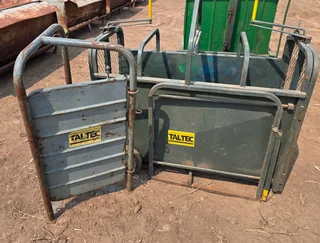 Taltec Skaap Weeg Krat / Sheep Weighing Crate For Sale (013975)