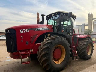Versatile 620 For Sale (014055)