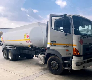 Hino H700 Fuel Bowser For Sale (014256)