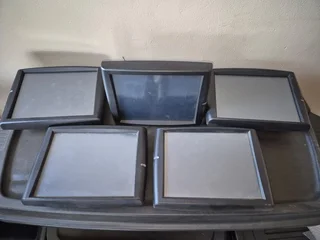5x Pro 700 Screens For Sale (014281)
