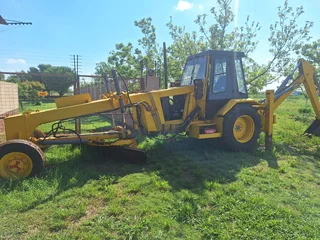 Cat 428B Grader and Digger For Sale (014337)