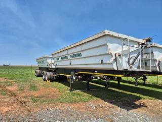 SA Truck Bodies Side Tipper For Sale (014339)