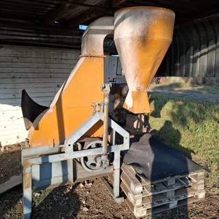 Vetsak Hammermeul / Hammer Mill For Sale (014382)
