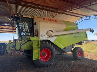 Claas Tucano 440 Stroper / Combine Havester For Sale (014425)