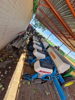 Monosem NG 4, 6 Row Planter For Sale (014459)