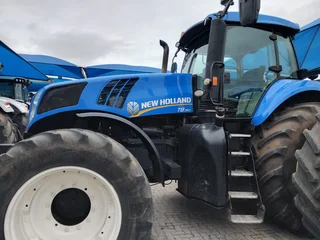 New Holland T8.350 Trekker / Tractor for Sale (014515)