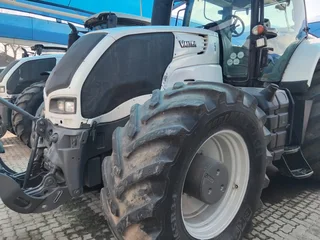 Valtra S353 Trekker / Tractor for Sale (014518)