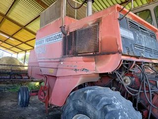 Massey Ferguson 850 Stroper / Combine Harvester For Sale (014583)