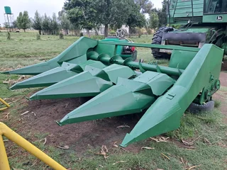 John Deere 444 header For Sale (014585)