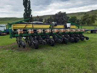 Great Plains Planter For Sale (014589)