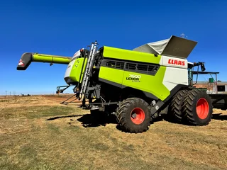 Claas Lexion 7600 Stroper / Combine Harvester for Sale (014603)