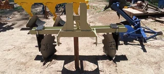 2x Nuwe Enkelry Walblok / New Single Row Ridger for Sale (014617)