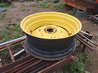 3x Rims (2x with wheel) for John Deere for Sale (014664)