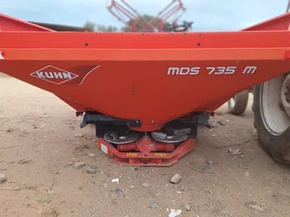 Kuhn MDS 735 M Spreader / Strooier For Sale (014721)