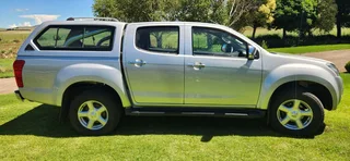 Isuzu KB 300 D-teq D/C A/T for Sale (014787)