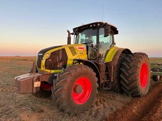 Claas Axion 870 4x4 Trekker / Tractor for Sale (014794)