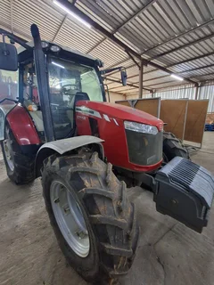 Massey Ferguson 6711R Trekker / Tractor for Sale (014797)