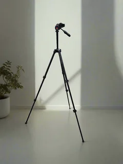 Sturdy Black Aluminum Tripod – Perfect for Photography & Videography- A53602