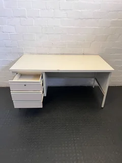 Quality White Office Desk with Drawer – Minimalist Style- A55842