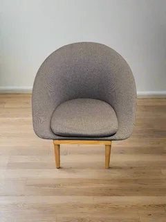 Stylish Grey Fabric Lounge Chair with Wooden Legs- A55956