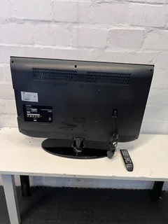 Samsung 32-inch Black LCD TV – With Remote, Great Condition- A53842