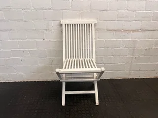 White Slated Patio Chair (Some Chipping)- A46365