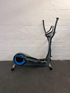 Elliptical Infiniti X985 Exercise Trainer with Heart Rate Monitor (Minor Rust)- A50414