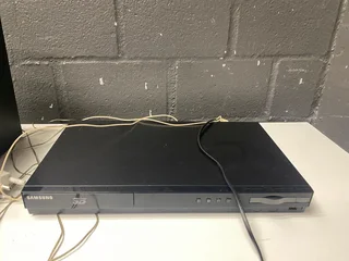 Samsung surround sound DVD system - REDUCED- A38158