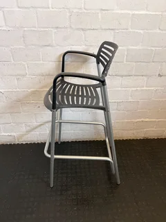 Modern Black Slatted Bar Stool with Armrests- A56594