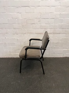 Grey Visitors Chair- A48349