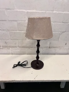 Vintage Black & Cream Table Lamp with Textured Shade- A52624