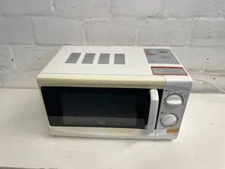 Aim 20L Microwave (SMO 2002 S)- A45818