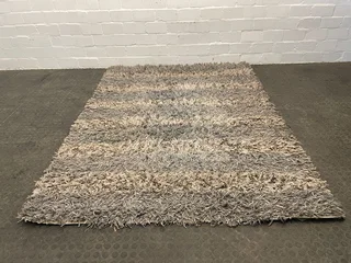 Grey & Cream Fury Rug 160 X 220 - Price Drop- A43031