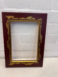 Golden Patterned Brown Wooden Frame (Wood Peeling) (43 x 61cm)- A50259