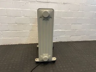 Finesse 9 Fin Oil Heater - Price Drop- A43428