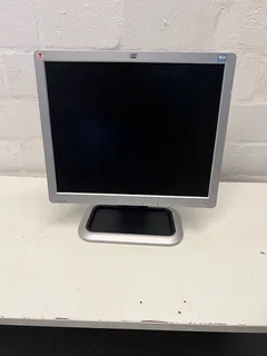 HP L1710 17" Silver LCD Monitor- A54563