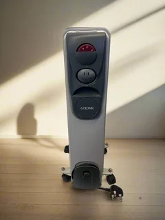 Goldair Portable Electric Heater | Grey | Minor Scratches- A55069