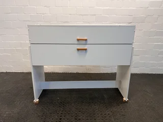 White Wooden Linen Cupboard - Reduced- A48795