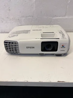Epson 3LCD Projector – Compact White Design, Great Condition- A56045