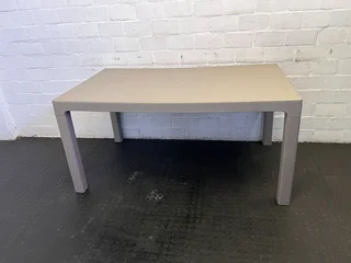 Plastic Table (Game Stores)- A51981